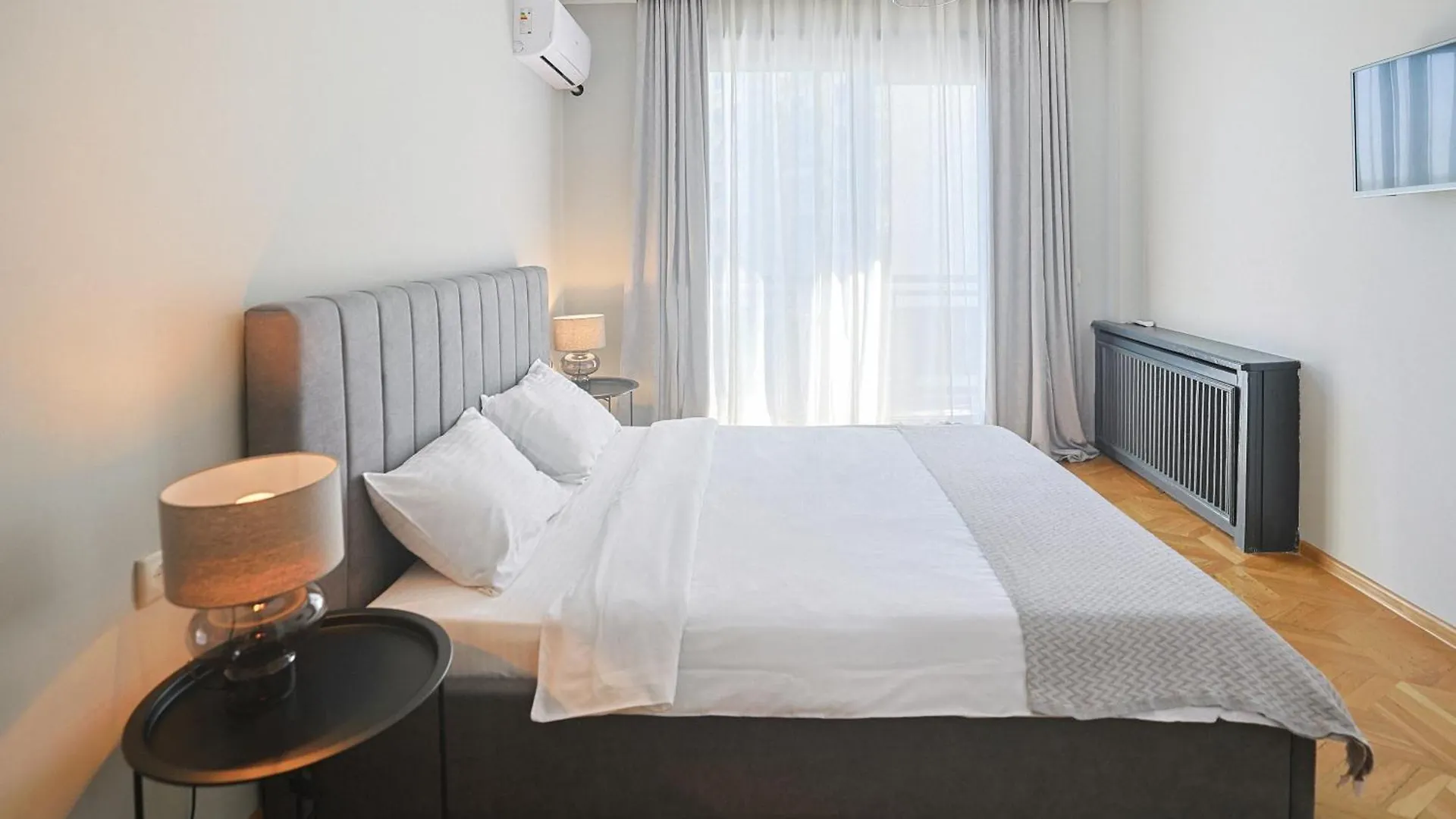 Hotel White House Тбилиси 0*,